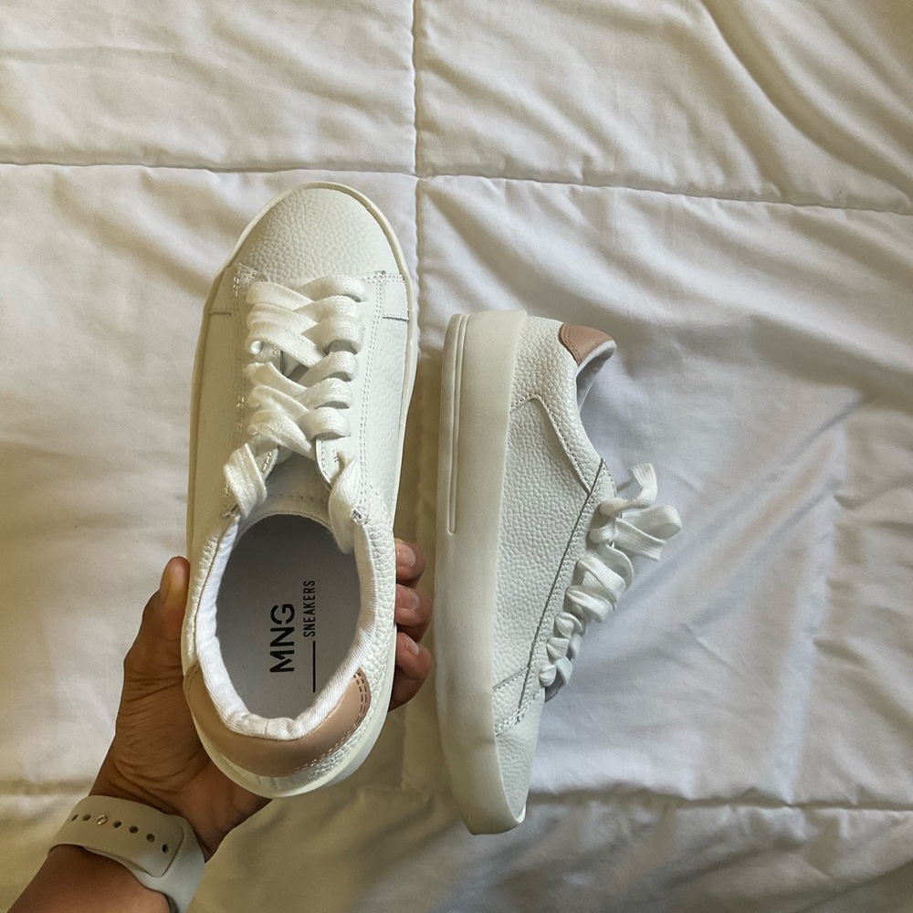 Mango Lace-up Leather Sneakers